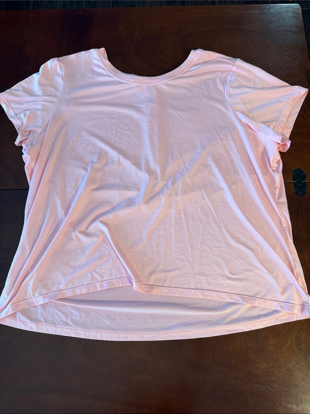 Women’s Everyday Short Sleeve active Crewneck Tee - Light Pink